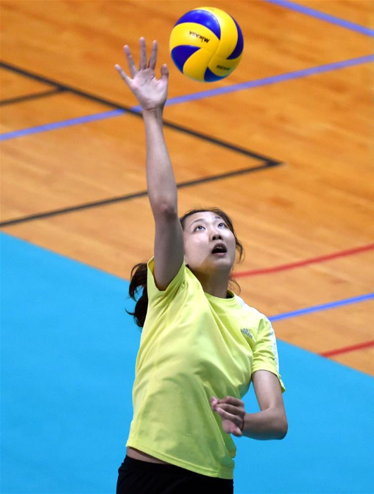 中国女排队员袁心玥在训练中