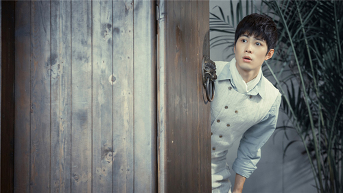 1《解密》容金珍(陈学冬饰)(1 /8张)