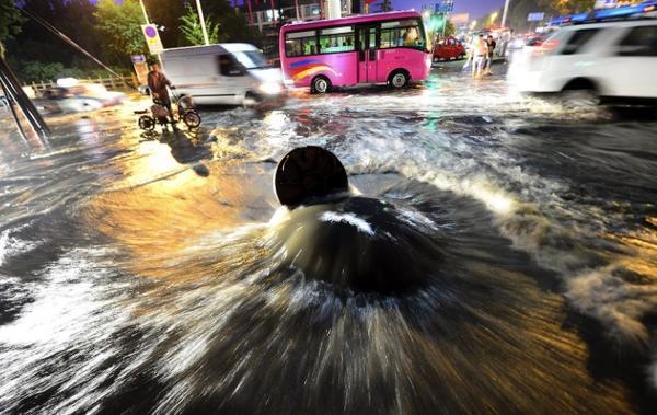 濟南史上首次因暴雨調整上下班時間!那如何執行呢?