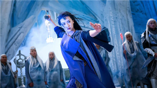 《幻城》“月皇”cp初现 月神逯恣祯惊艳网友_手机凤凰网