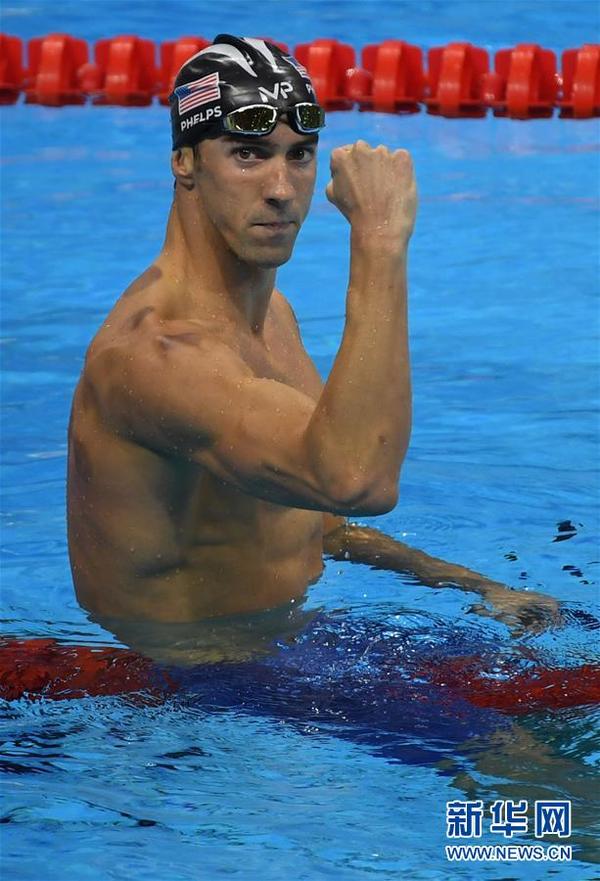 男子200米蝶泳菲尔普斯夺冠高清组图
