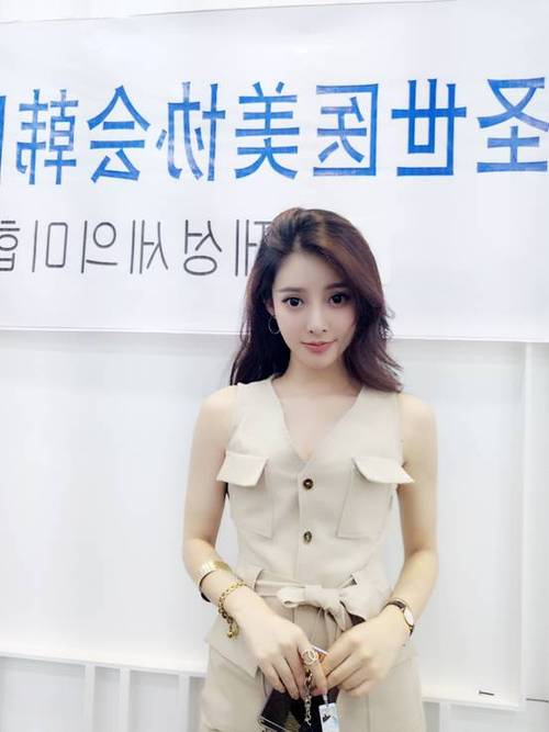 《完美假期》康熙熙人气飙升至冠军 大飙演技秀方言