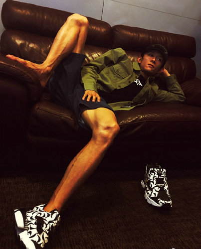 张一山自创一山瘫网友照片是杨紫拍的吧