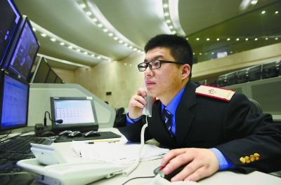 4,列车调度员是十分重要的职位,这个岗位是所辖区段日常运输工作的