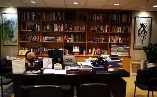 看完刘强东王健林的办公室 再看看马云扎克伯格的