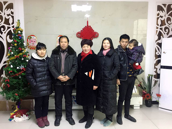 年话|河南南阳党子宸:女儿学会走路,是最好的礼物