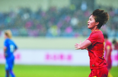 除了彭诗梦和李晴潼2名最具争议的国脚落选新一期国