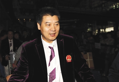 李隼暂时接管女乒