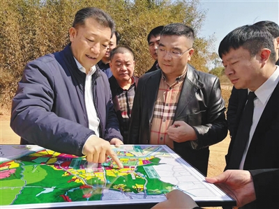 曾使全省倒数第一贫困县成为"发展十佳",获评全国优秀县委书记