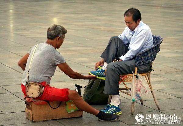 图说行当365——擦鞋