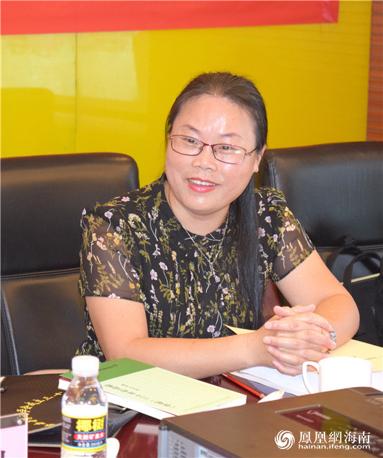 发表自己的建议和看法海南蓝喜悦文化传播有限公司创意总监林菁菁说