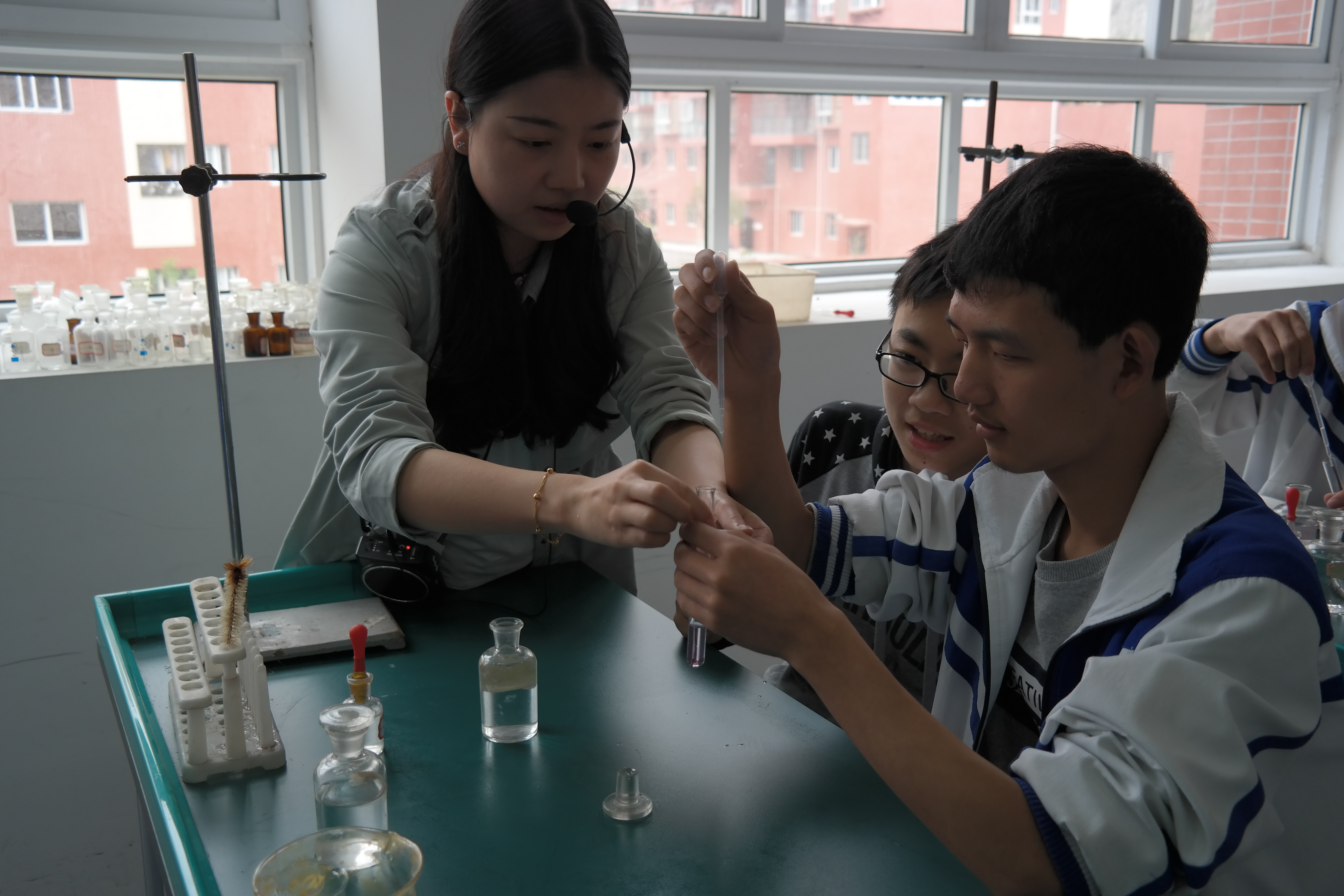 达州市铭仁园中学十六年风雨历程再现华丽蜕变