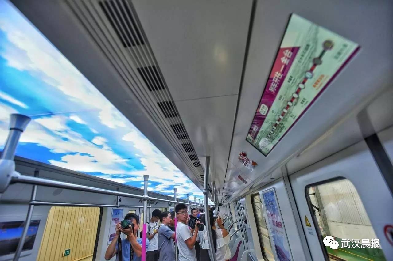 武汉"最快"地铁抢先看!43分钟跑完全程