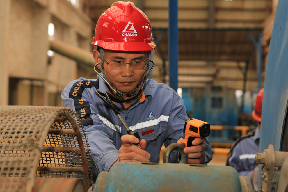 【中国梦·大国工匠篇】铝业技术突破创新 20年创效一千万