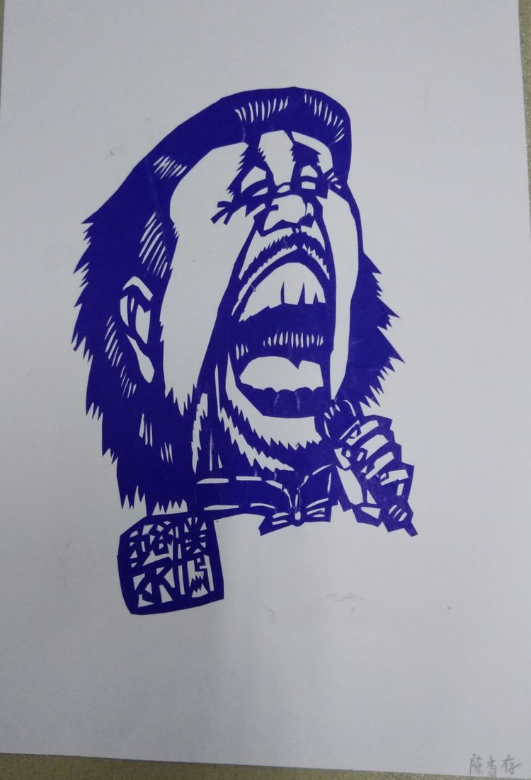 版画,剪纸夏令营顺利完成,获得了很大的成功,做出了作品:版画刻板45块