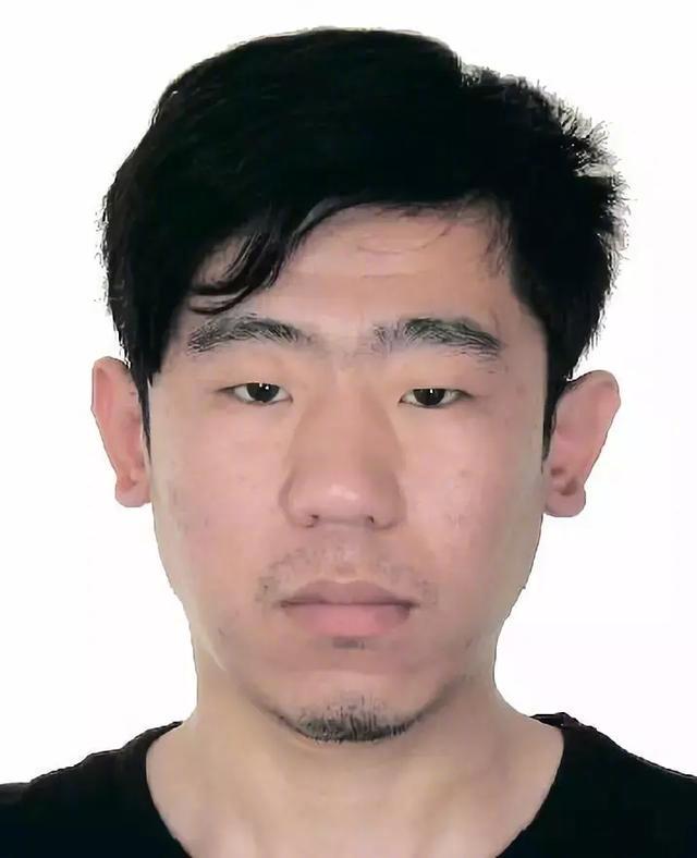 孟宪东,男身份证号:37082819841222321x山东章丘官庄街道办事处官庄村