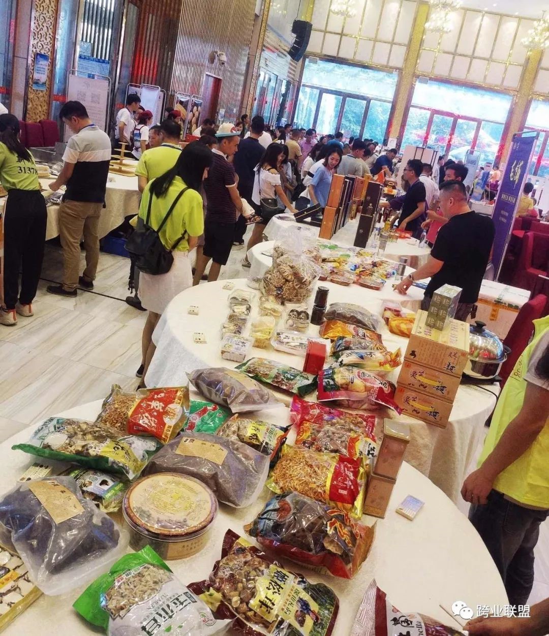 湖南商讯为弘扬中华饮食文化,创新发展粤菜,促进四会餐饮行业的全面