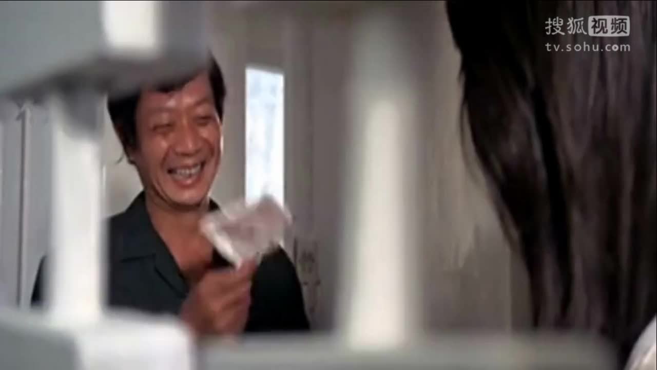 香港鬼片《碟仙1980》 好奇心害死猫啊_凤凰网视频_凤凰网