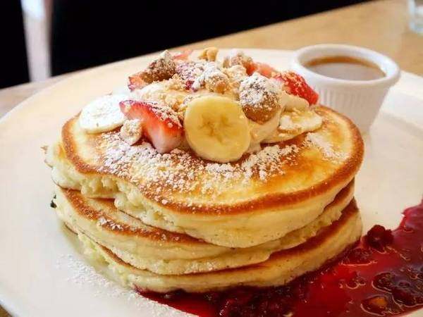 煎饼果子成美国爆款人气小吃10美元一张那煎饼果子英语怎么说