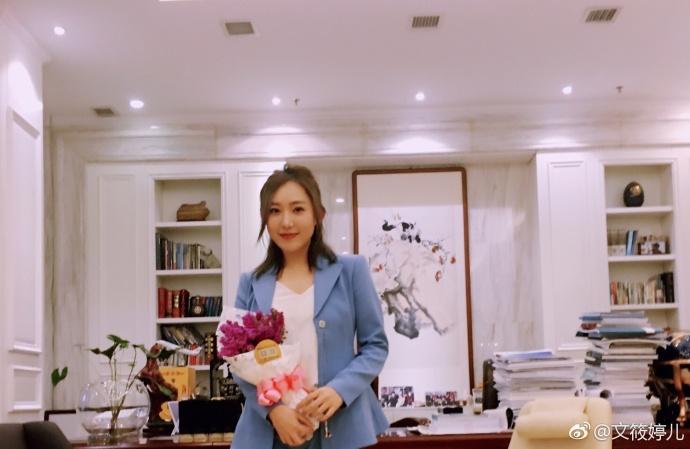 单身女老板喜欢我 单身女老板电话