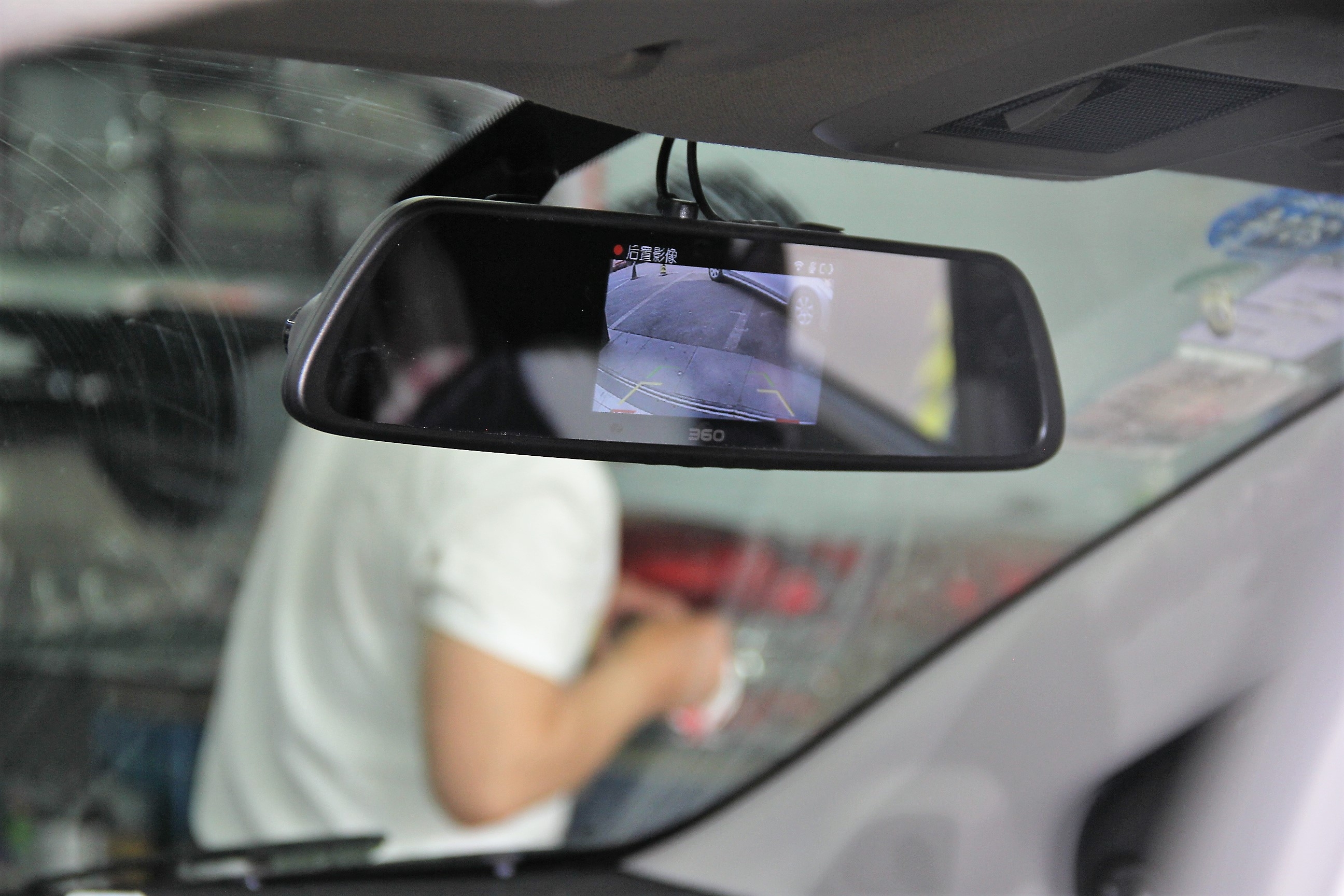 一机在手倒车无忧 360行车记录仪双镜头版体验