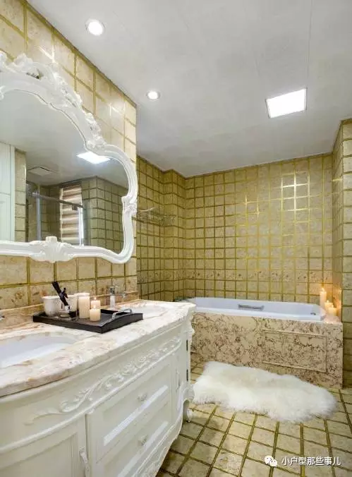 家里千万别装浴缸 要不然你一整天时间都在里面