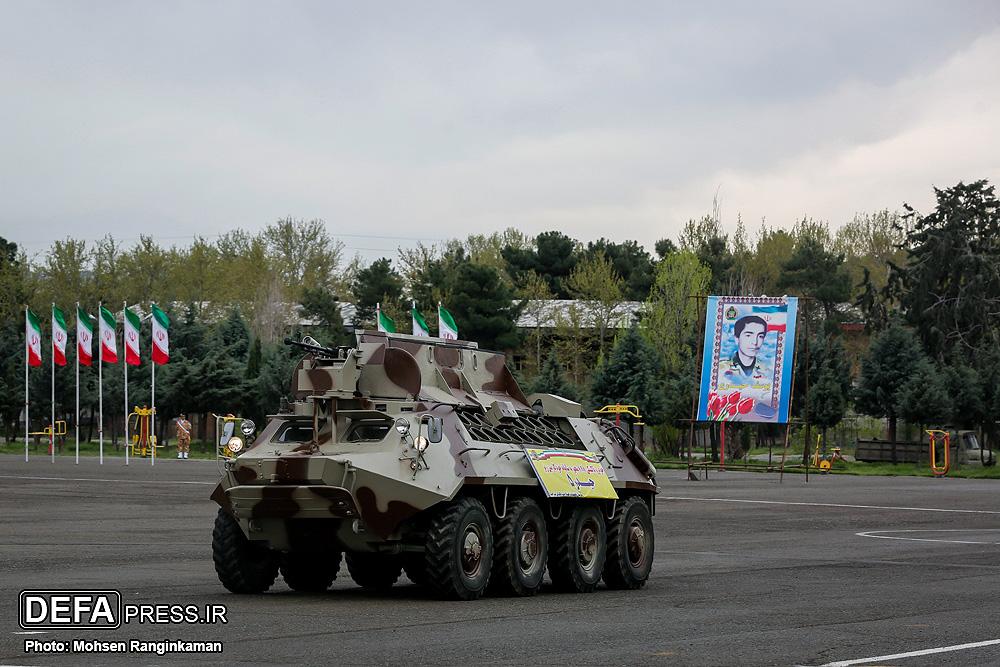 图为伊朗在btr-60pb装甲运兵车的基础上改进而来的"海达尔-5"布雷车.