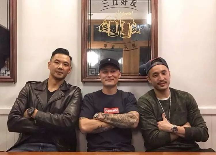 圈内知名的球痴球霸 唐志中和黑人 都是余文乐的好兄弟