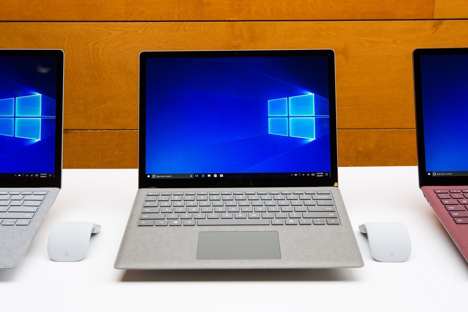 surface laptop 发布,微软终于进入传统笔记本市场 -北京四合院租售