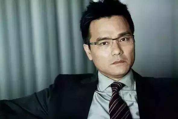 《叶问》中忍辱负重,内心复杂的翻译官李钊