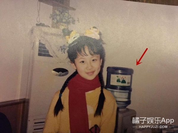曝刘诗诗童年旧照 网友:气质是与生俱来的