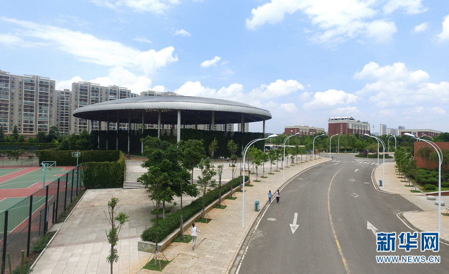 昆明医科大学 风景图片