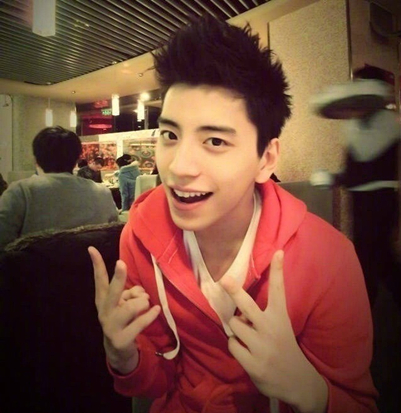 不吃小孩的王大陆居然这么帅看完相信他真的开了嘴角