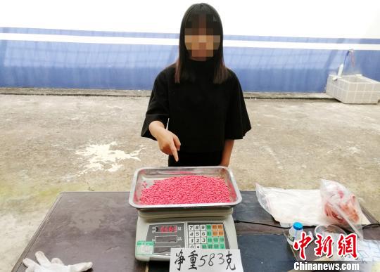 云南开远铁警侦破跨国贩毒案 抓获毒犯38名