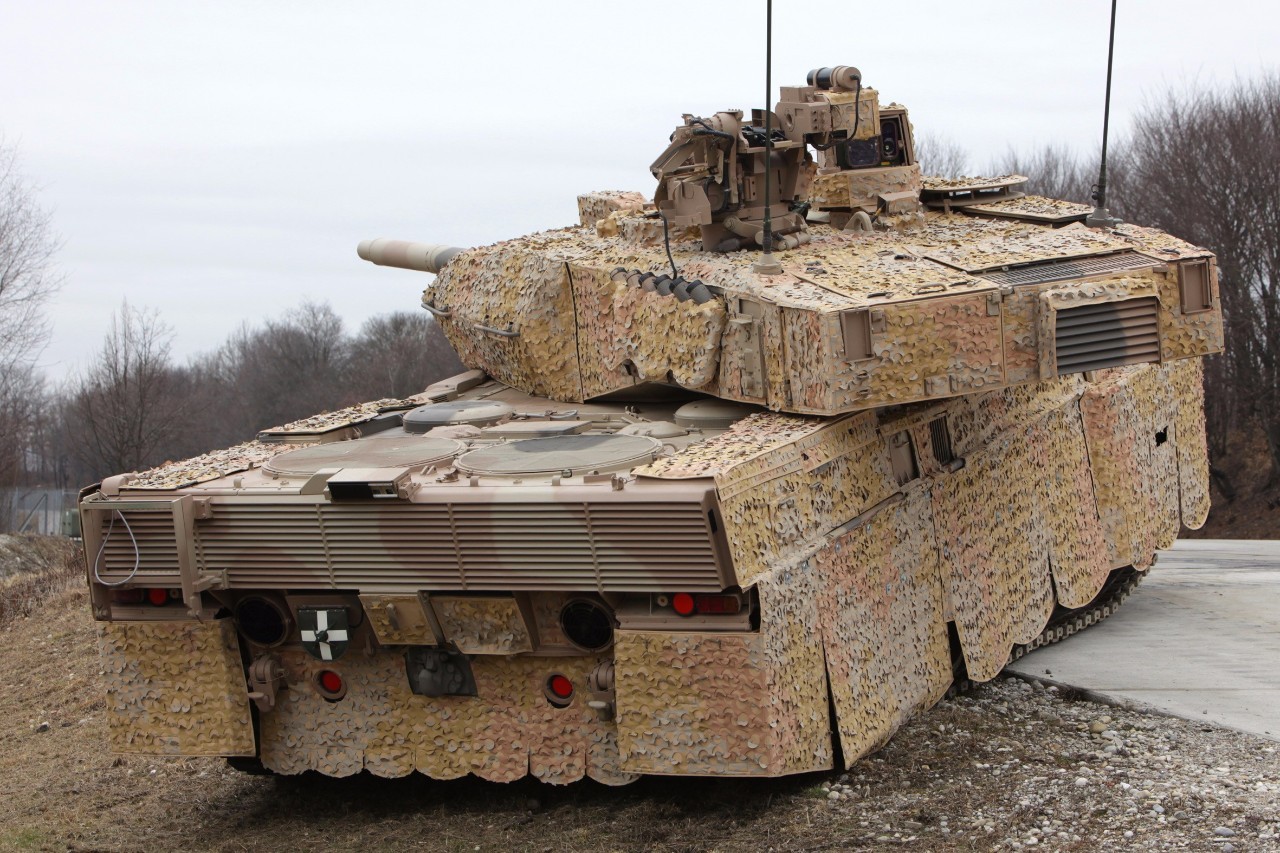 中国为何不引进优秀的豹2坦克?