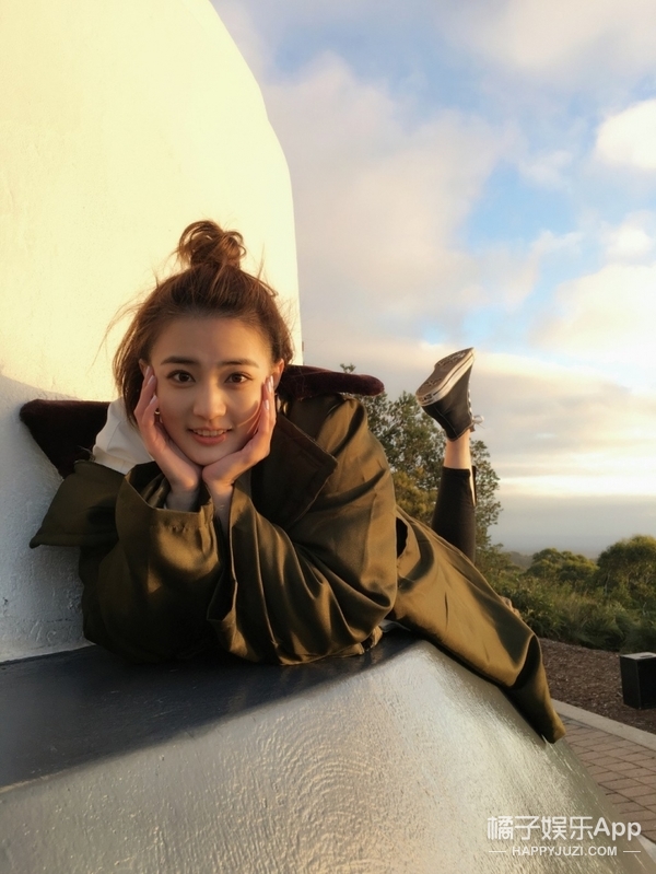 徐璐中长发秒变pixie cut,这招把头发藏起来真厉害!