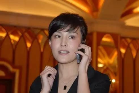 她古装造型惊艳,美貌不熟李若彤,如今息影专做慈善