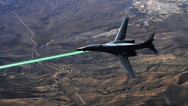 中国激光武器走前世界前列,美国坐不住了,其核心技术有望被破解