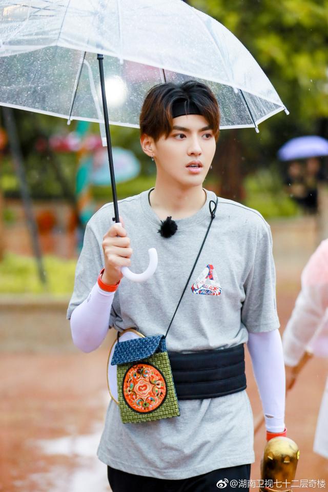 七十二层奇楼 奔跑吧 我们相爱吧 极限挑战,明星千万片酬拍了最假的