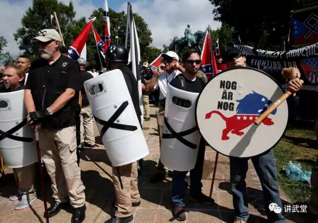 多图揭秘美国暴力冲突中的新纳粹