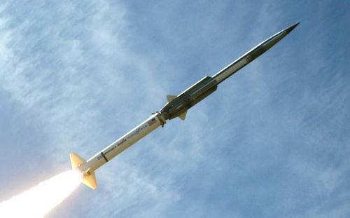 为什么导弹没有翅膀 依旧可以飞很远?__凤凰网