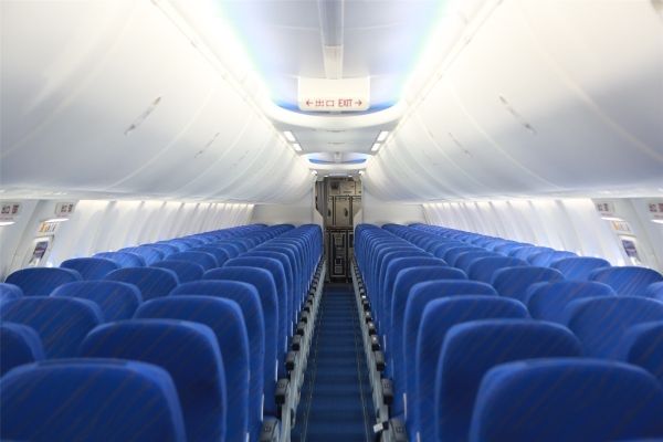 南航再进新飞机 助力新疆旅游旺季