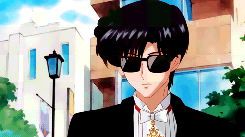 《美少女战士》里面夜礼服假面就是这样的发型哦