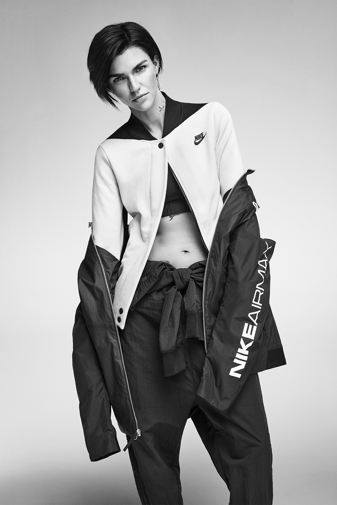 rubyrose演绎的nike2017秋季机能系列有帅到你吗