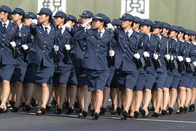 日本自卫队为解决征兵难竟连放怪招:请情色女优站台代言!