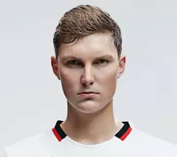 世锦赛赢了林丹的就是他安赛龙这带你回丹麦老家