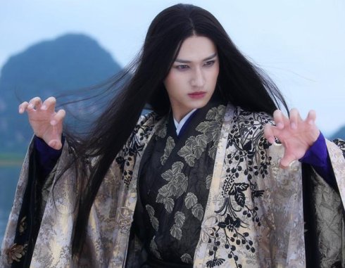 马可凭借戏中"六界第一美男"杀阡陌大抢赵丽颖和霍建华风头,被誉2015