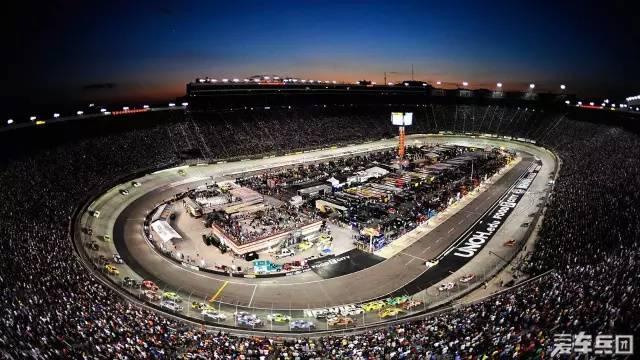 赛车总动员3里居然有个这么牛的汽车品牌