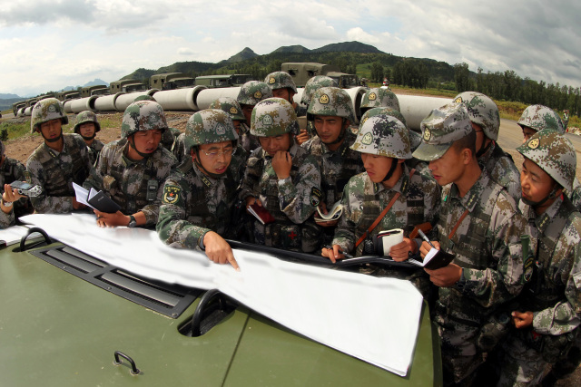 强势来袭暴风雨部队抵达集结地域戳全程精彩大图