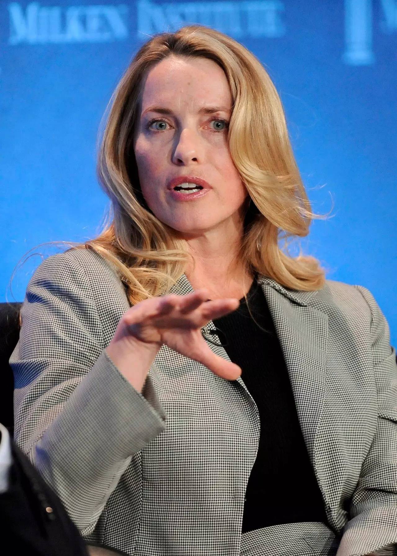 继承1500亿的她把乔布斯从渣男变暖男,54岁带3个娃再擒小鲜肉!